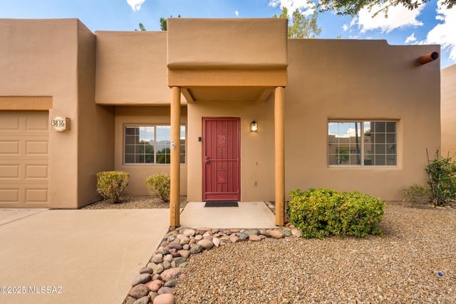 3816 S Calle Rambles, Green Valley, AZ 85614