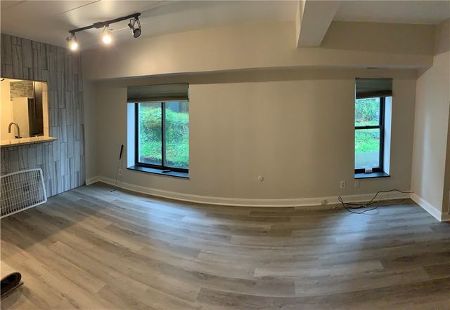 5708 Walnut St G1, Shadyside, PA 15232