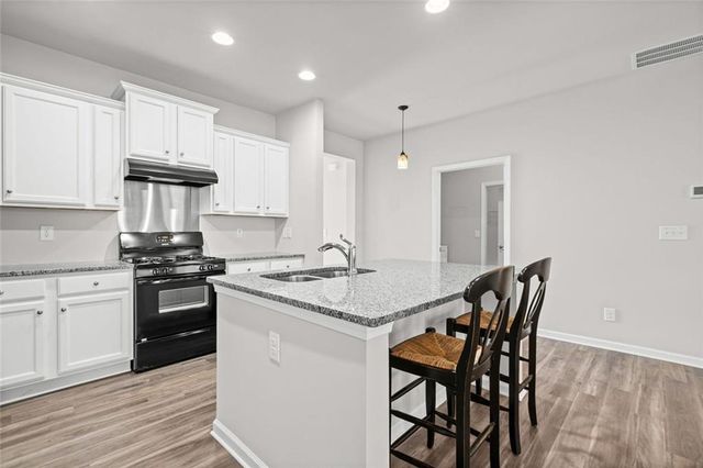 402 Rockview Drive, Canton, GA 30114