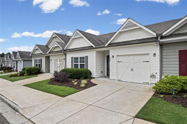 402 Rockview Drive, Canton, GA 30114