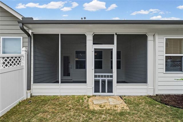 402 Rockview Drive, Canton, GA 30114