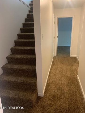 129131 Lucy Ln, Maryville, TN 37803