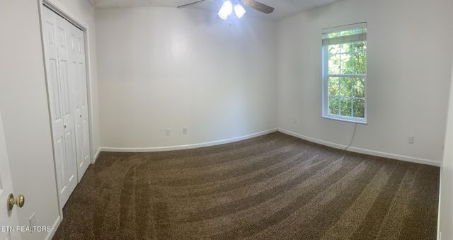 129131 Lucy Ln, Maryville, TN 37803