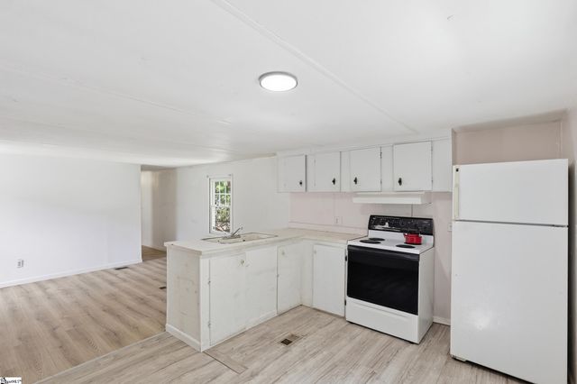 10 Ace Drive, Greenville, SC 29605