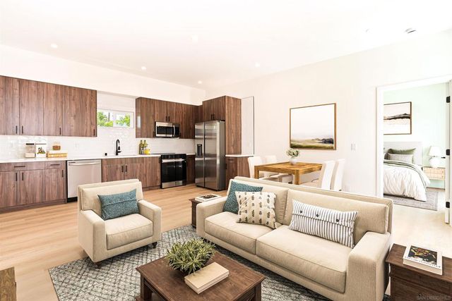 1160 Erica St, Escondido, CA 92027