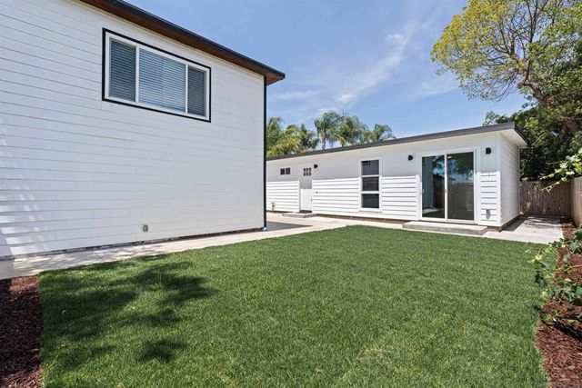 1160 Erica St, Escondido, CA 92027