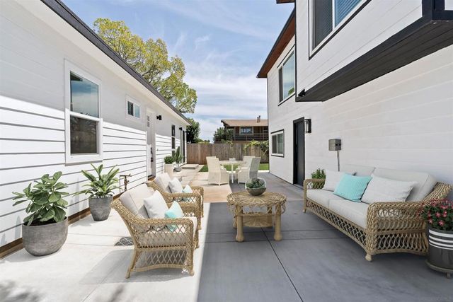 1160 Erica St, Escondido, CA 92027