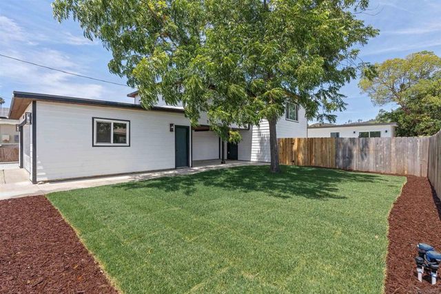 1160 Erica St, Escondido, CA 92027