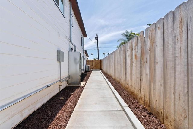 1160 Erica St, Escondido, CA 92027