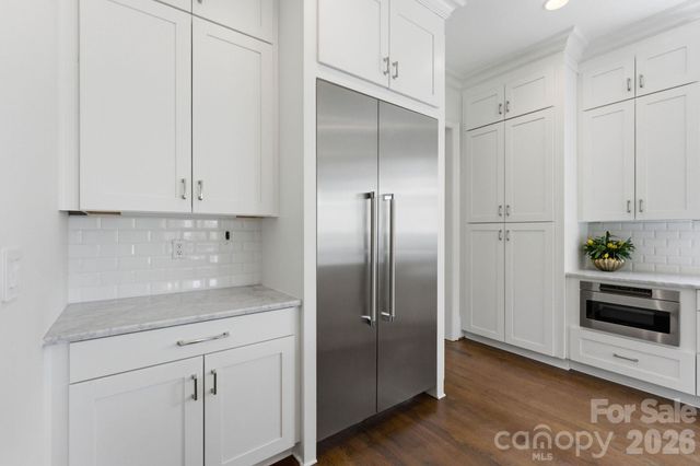 1605 Arborfield Commons Court, Matthews, NC 28105