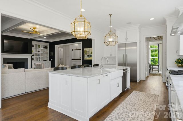 1605 Arborfield Commons Court, Matthews, NC 28105