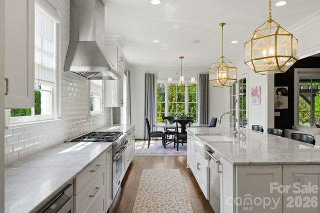 1605 Arborfield Commons Court, Matthews, NC 28105