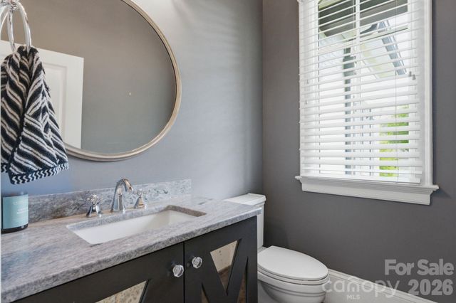 1605 Arborfield Commons Court, Matthews, NC 28105