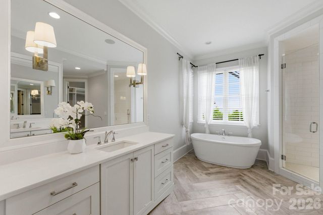 1605 Arborfield Commons Court, Matthews, NC 28105