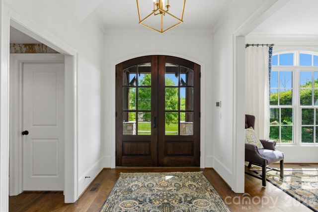 1605 Arborfield Commons Court, Matthews, NC 28105