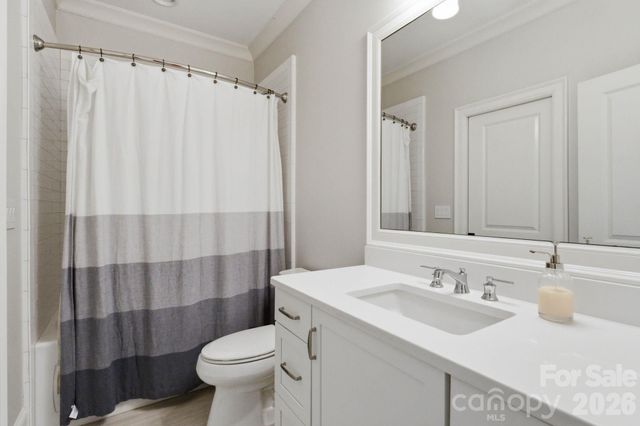 1605 Arborfield Commons Court, Matthews, NC 28105