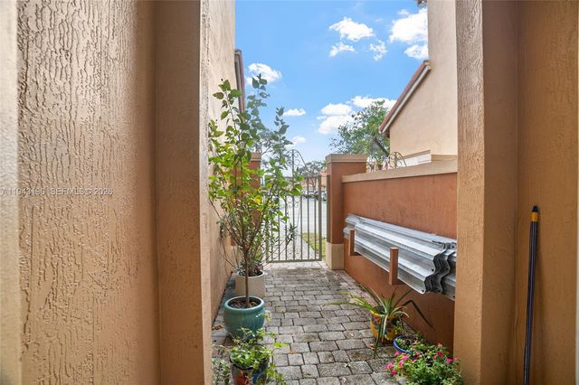 4926 Spinnaker Dr 5007, Dania Beach, FL 33312