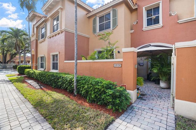 4926 Spinnaker Dr 5007, Dania Beach, FL 33312