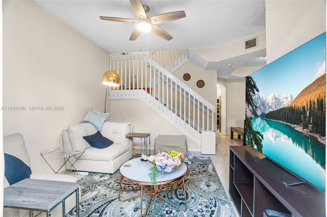 4926 Spinnaker Dr 5007, Dania Beach, FL 33312