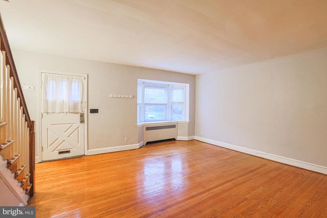 27 N SYMINGTON AVE, Baltimore, MD 21228
