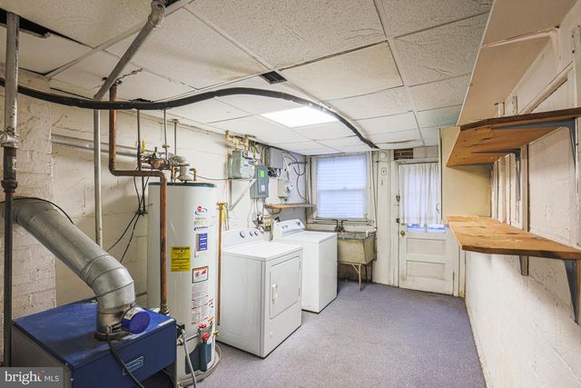 27 N SYMINGTON AVE, Baltimore, MD 21228