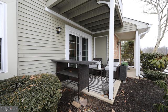 1405 SOCIETY PL, Newtown, PA 18940