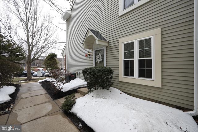 1405 SOCIETY PL, Newtown, PA 18940