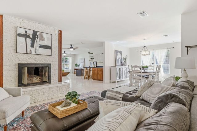 6821 CABALLERO Court, Jacksonville, FL 32217