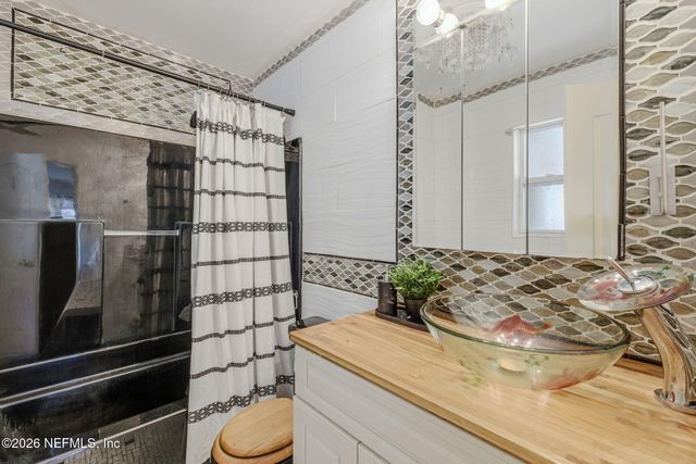 6821 CABALLERO Court, Jacksonville, FL 32217