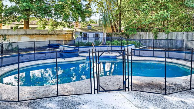 6821 CABALLERO Court, Jacksonville, FL 32217