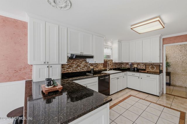 6821 CABALLERO Court, Jacksonville, FL 32217