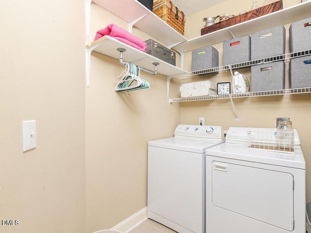 310 Glaston Court, Apex, NC 27502