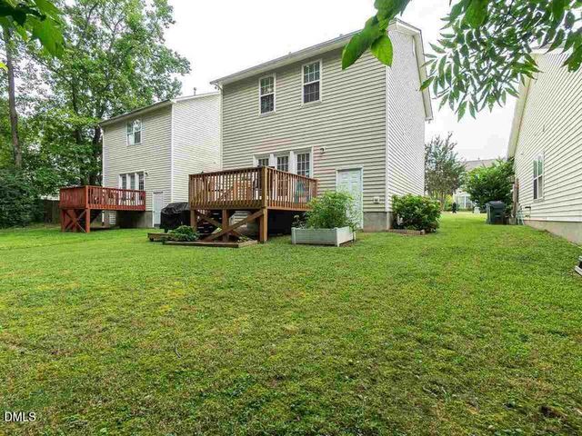 310 Glaston Court, Apex, NC 27502