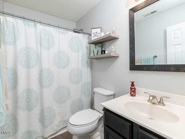 310 Glaston Court, Apex, NC 27502