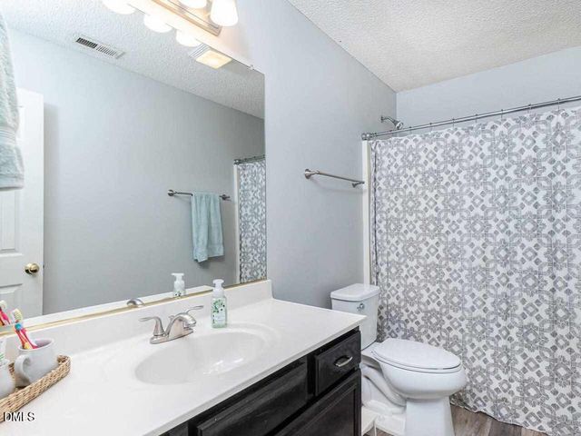 310 Glaston Court, Apex, NC 27502