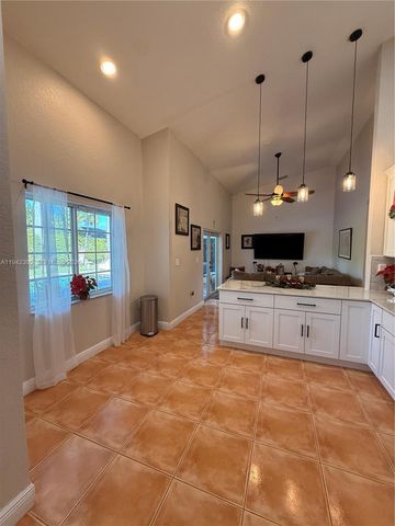 13135 SW 218th Ter, Miami, FL 33170