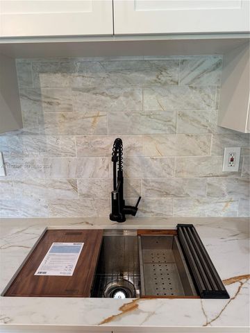 13135 SW 218th Ter, Miami, FL 33170