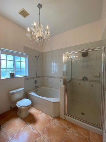 13135 SW 218th Ter, Miami, FL 33170