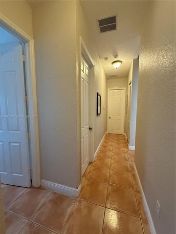 13135 SW 218th Ter, Miami, FL 33170