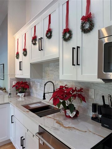 13135 SW 218th Ter, Miami, FL 33170