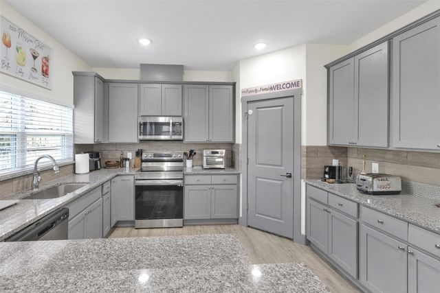 3307 Mission Street, Fort Worth, TX 76109