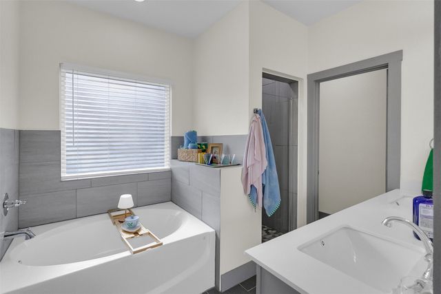 3307 Mission Street, Fort Worth, TX 76109