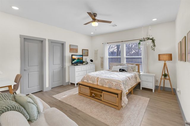 3307 Mission Street, Fort Worth, TX 76109