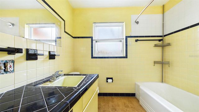 2706 46TH STREET S, Gulfport, FL 33711