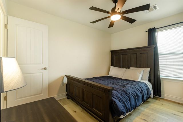 18103 Shaman Drive, Galveston, TX 77554