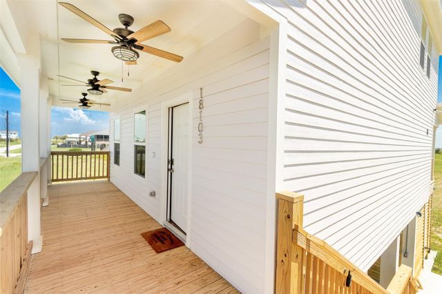 18103 Shaman Drive, Galveston, TX 77554