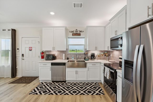 18103 Shaman Drive, Galveston, TX 77554