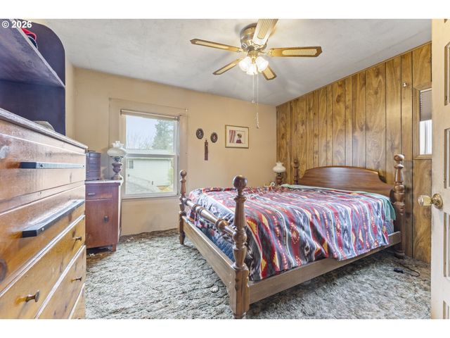 4334 N WILLIS Blvd, Portland, OR 97203