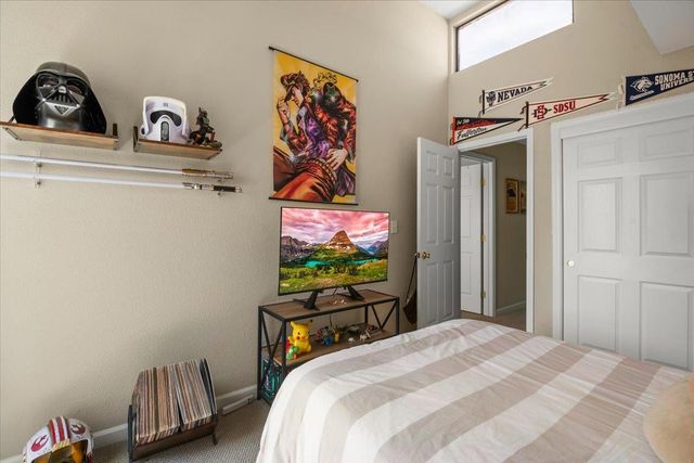 8170 Westwood Drive 15, Gilroy, CA 95020