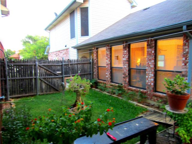 940 Sylvan Creek Drive, Lewisville, TX 75067